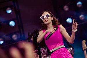 Chvrches, Lauren Mayberry