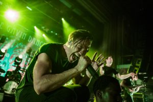 Dance Gavin Dance, Tilian Pearson