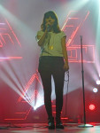 CHVRCHES, Lauren Mayberry