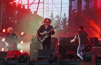 Photos, Videos: In a rebuilding year, BottleRock finds The Cure