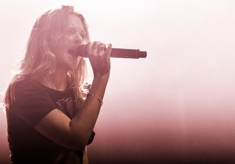 Review and Photos: Tove Lo puts sexuality above performance in Oakland