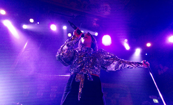 Review: Dua Lipa makes SF debut as conquering warrior