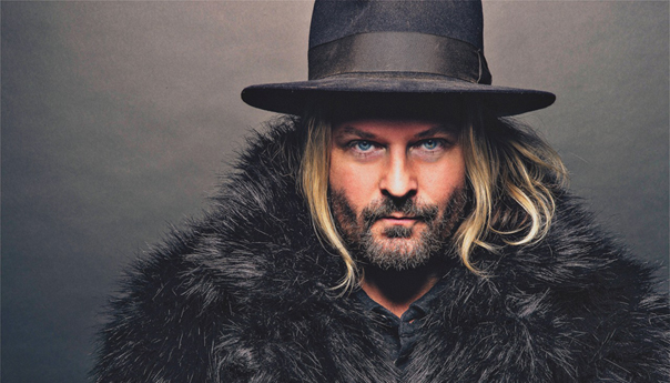 Q&A: Kevin Max of DC Talk covers Bob Dylan, U2 on <em>Serve Somebody</em>