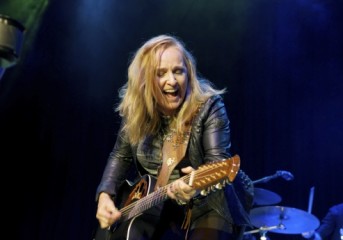 PHOTOS: Melissa Etheridge rocks the Fillmore