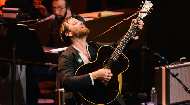 PHOTOS: Dan Auerbach brings his Easy Eye Sound Revue to SF