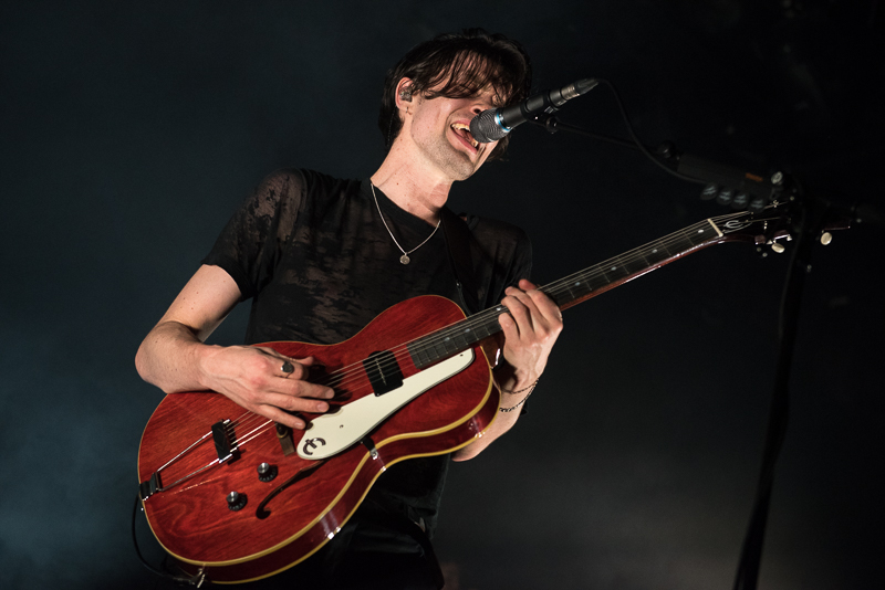 James Bay brings a new sound to the Fillmore in San Francisco | REVIEW