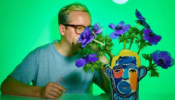 ALBUM REVIEW: Alexis Taylor of Hot Chip updates Britpop with <em>Beautiful Thing</em>