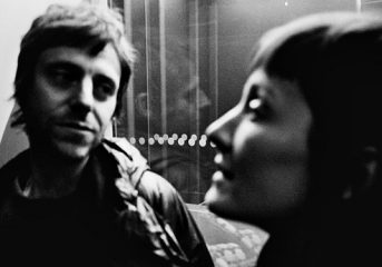 ALBUM REVIEW: Cate Le Bon and Tim Presley ferment intimate discord on <em>Hippo Lite</em> as Drinks