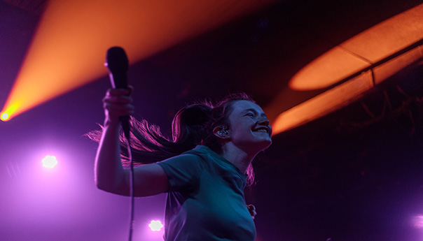 PHOTOS: Sigrid gets comfy at the Independent