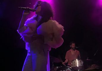 REVIEW: Brazilian Girls turn El Rey into a mass of love