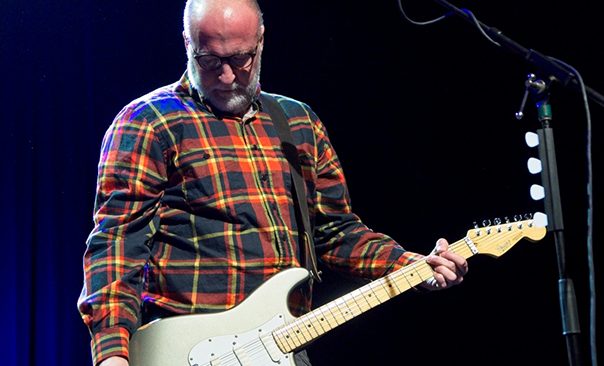 NOISE POP REVIEW: Bob Mould husky, yet all 'sunshine' at the Fillmore