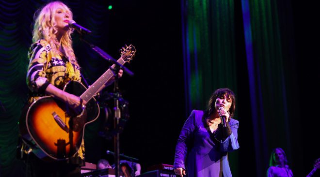 Heart's return mixed, but Joan Jett rips through the classics at Concord Pavilion