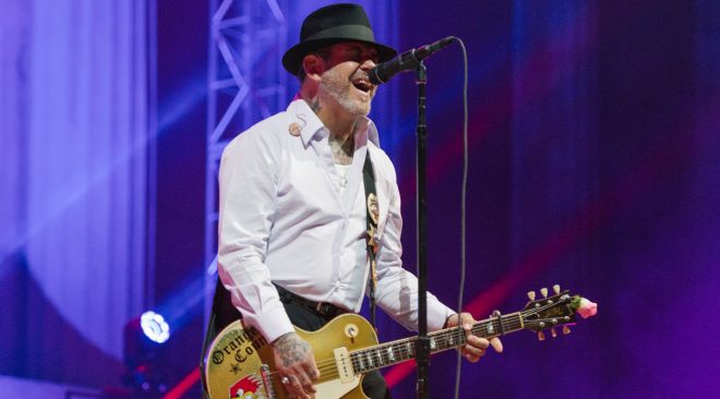 REVIEW: Social Distortion confuses, Flogging Molly wows in Berkeley