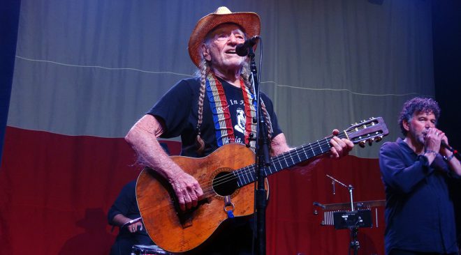 REVIEW: Willie Nelson blazes through hot set at the Fillmore