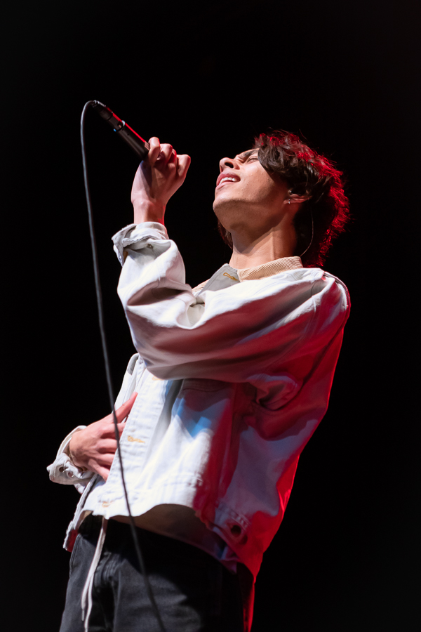 Amber Liu lets the past go at self-affirming San Francisco show | REVIEW