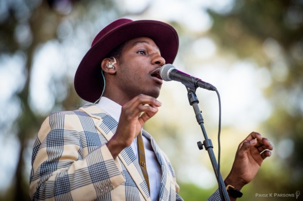 Leon Bridges