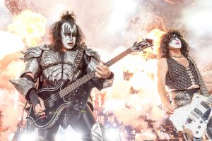 Gene Simmons, Paul Stanley, KISS