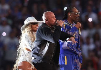 Safe Super Bowl halftime show still delivers with Eminem and Dr. Dre
