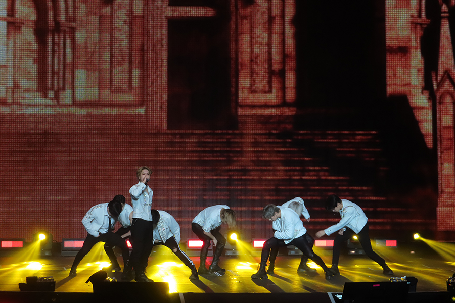 Stray Kids muddy the waters of K-pop in exciting ways in Oakland