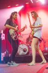 Warpaint, Emily Kokal, Jenny Lee Lindberg,