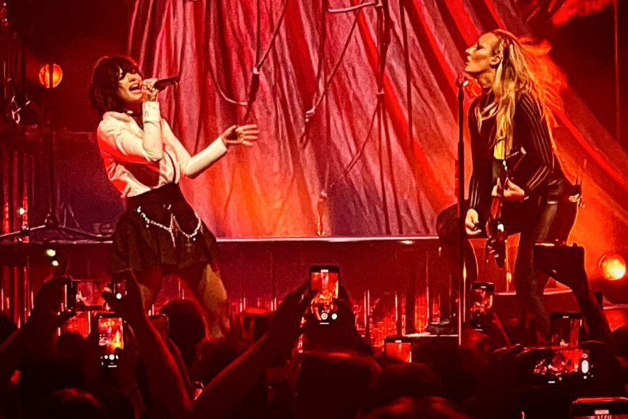 Demi Lovato, Nita Strauss