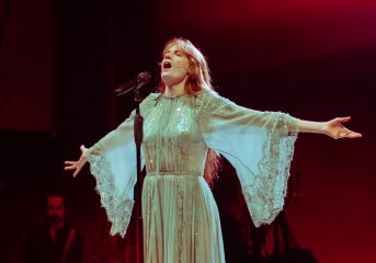 REVIEW: Florence and the Machine induce 'Dance Fever' at Shoreline