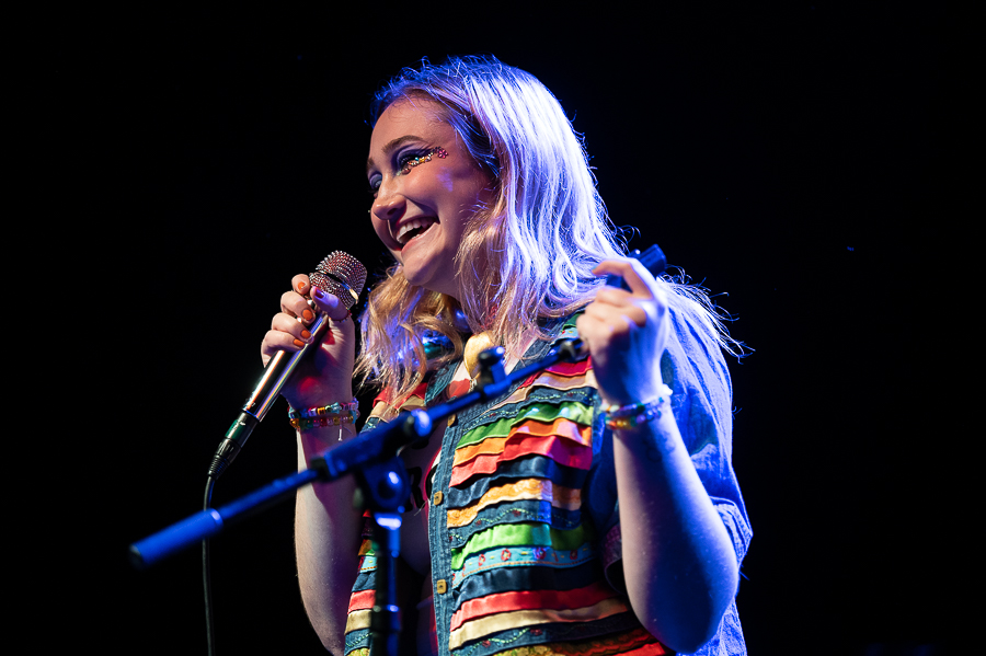 Maisie Peters Blasts Through Fun Show In San Francisco Review