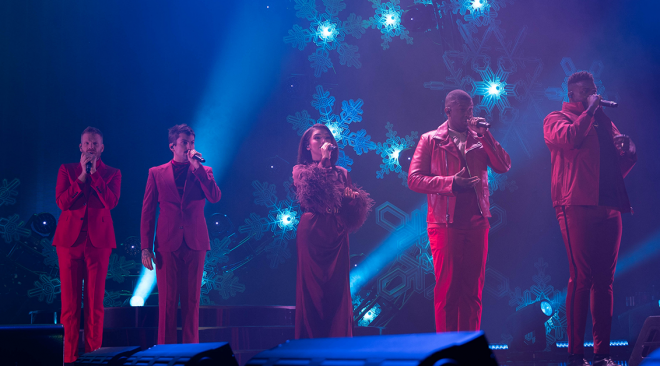 REVIEW: Pentatonix full of festive cheer at Oakland Arena Christmas tour opener