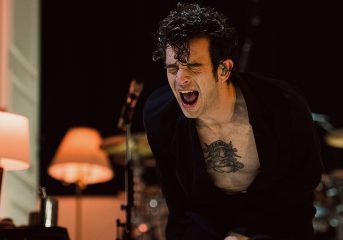 REVIEW: Matty Healy and The 1975 bring suburban anxiety, Jack Antonoff to SF