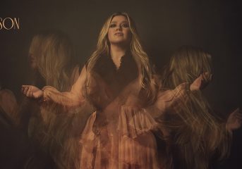 ALBUM REVIEW: Kelly Clarkson finds the elements of heartbreak on 'Chemistry'