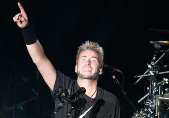 REVIEW: Nickelback and Brantley Gilbert throw a party at Shoreline