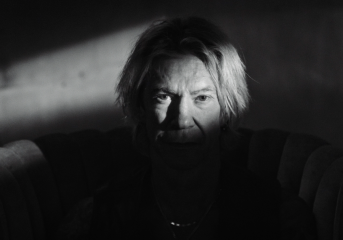 REVIEW: Duff McKagan stays cool while not trying to be GNR on 'Lighthouse'