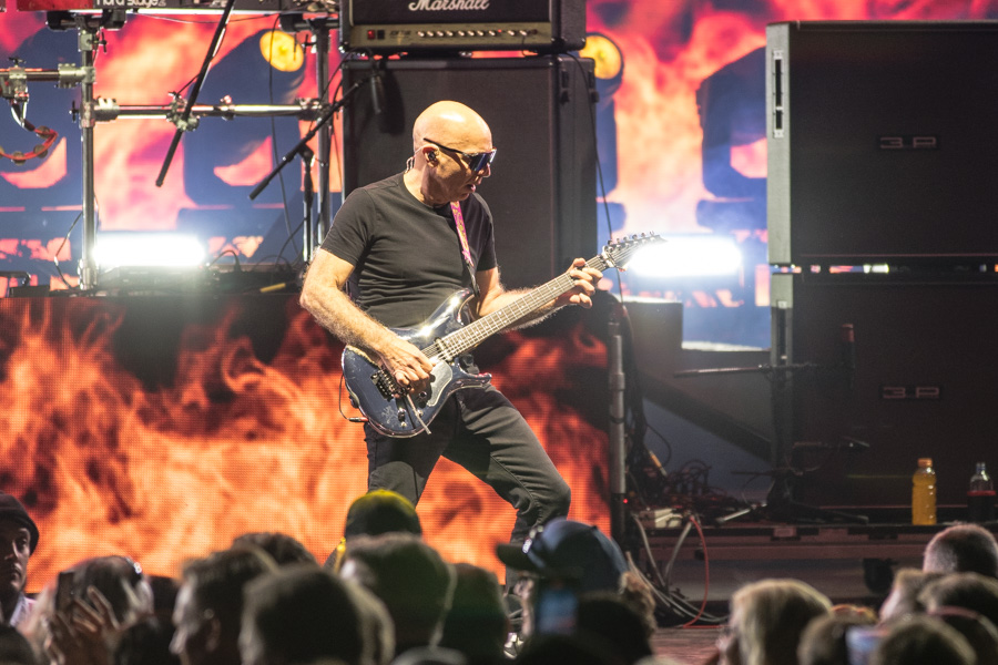 Joe Satriani