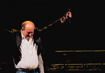 REVIEW: Hans Zimmer keeps Oakland fans up past their bedtimes