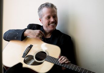 ALBUM REVIEW: Solo acoustic setting suits Jason Isbell well on 'Foxes In The Snow'