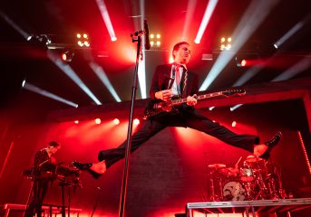 REVIEW: Franz Ferdinand fearlessly takes over the Warfield