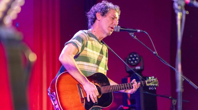 REVIEW: Yo La Tengo offers varying volumes as it kicks off San Francisco residency