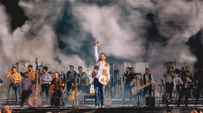 Festival La Onda pushes on despite setbacks on second day